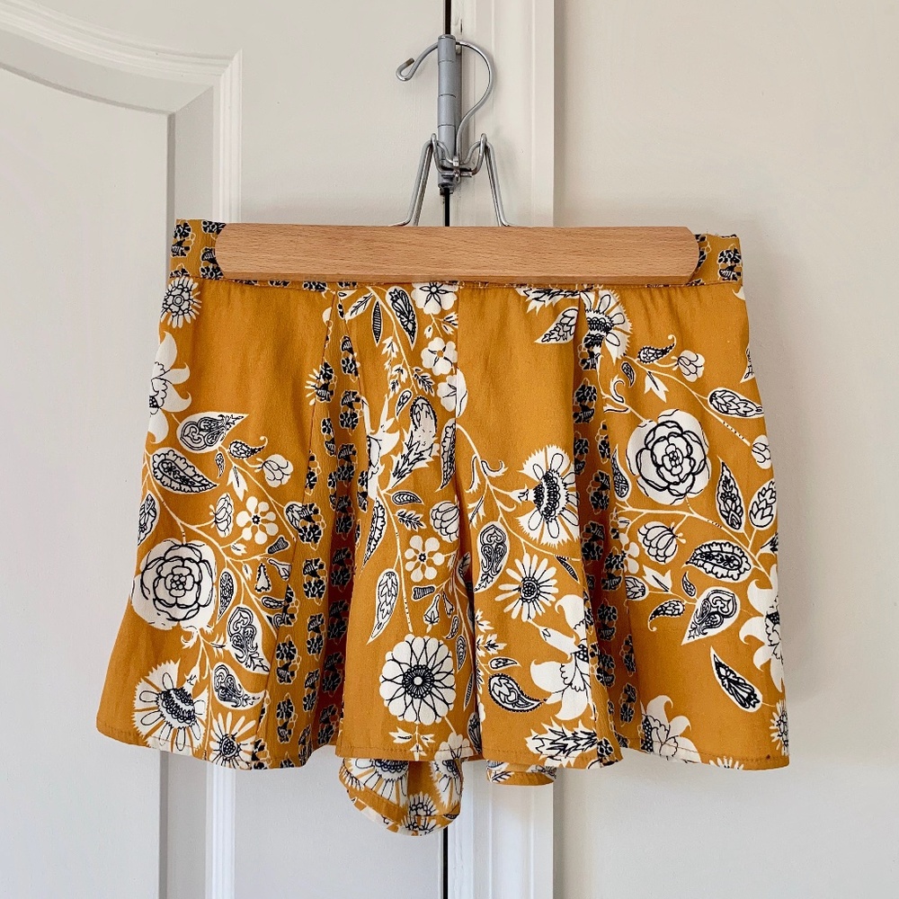 Urban Outfitters Yellow and White Floral Shorts